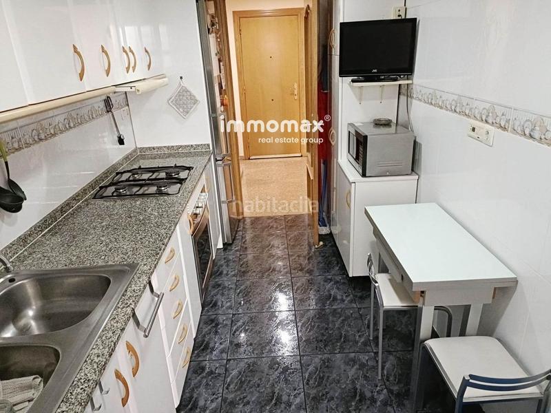 Foto 81b6a6bf-a9ff-42ea-a1e3-7f113aa03f82. Piso  seminuevo en venta en el centro de cervello en Cervelló