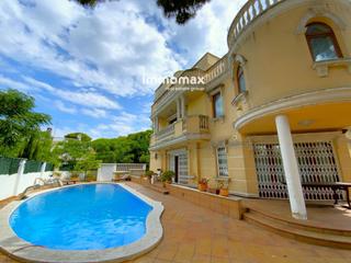 Maison à La Pineda. Casa de ensueño en la pineda castelldefels.