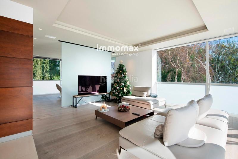 Foto 541e5cc9-47b5-4af8-a83f-061356325caf. Maison avec chauffage parking piscine dans Pedralbes Barcelona