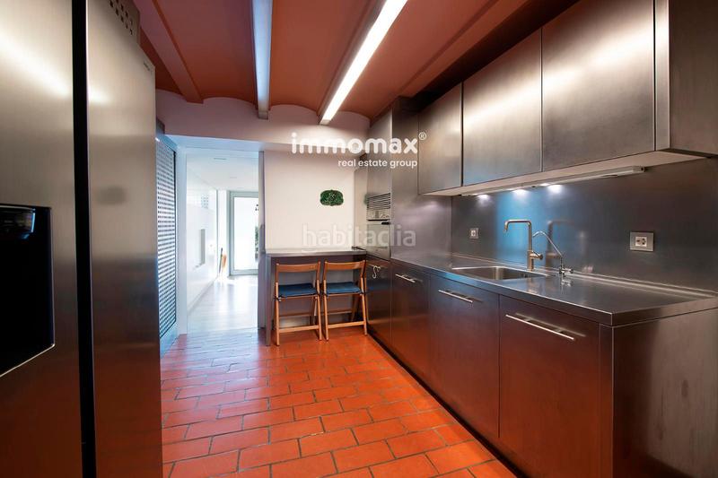 Foto a9b5df63-e3d9-4848-af6a-275c0518c6bd. Maison avec chauffage parking piscine dans Pedralbes Barcelona