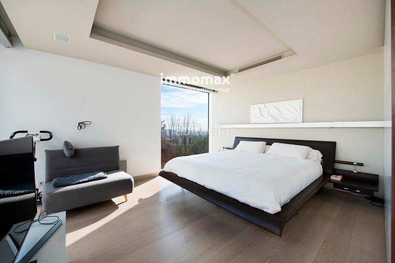 Foto ea2e4fba-1d9e-400d-8a94-3eae6f5f626c. Maison avec chauffage parking piscine dans Pedralbes Barcelona