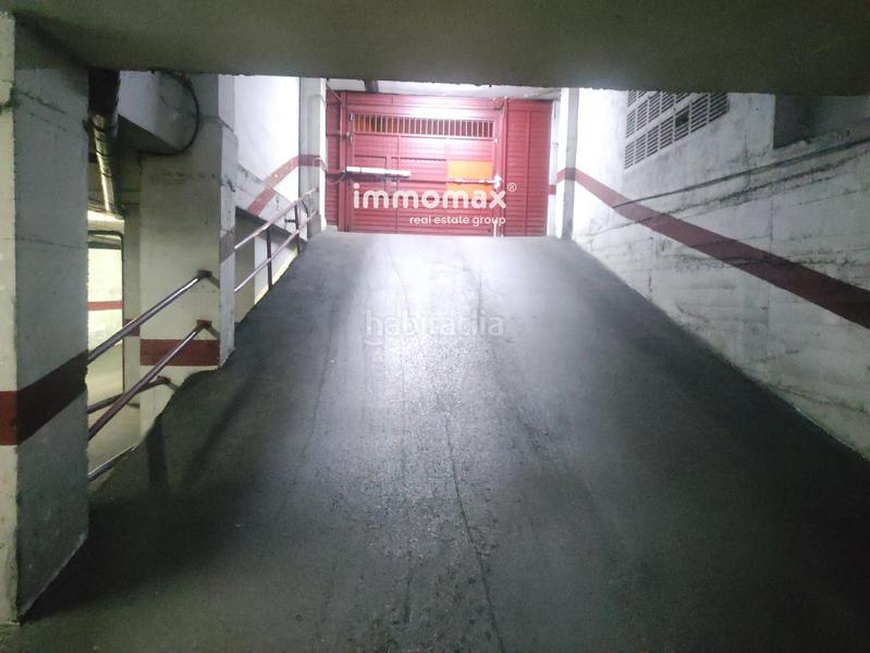 Foto d0293b03-c515-4c82-a8ff-07790ef96b46. Autoparkplatz in Sant Josep Hospitalet de Llobregat (L´)