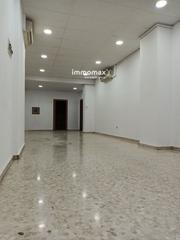 Lloguer Local Comercial  Roureda. Alquiler o venta de local comercial