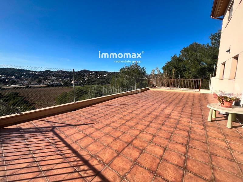 Foto 56601b35-ae0f-48e0-b05d-4a7fc3fd7f38. Chalet con riscaldamento parcheggio piscina in Santa Maria Vilanova i la Geltrú