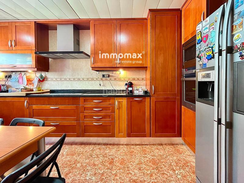 Foto 20c01c4b-c8a8-46c1-ba93-2e6f9a04edad. Casa a schiera con riscaldamento parcheggio in La Collada-Sis Camins Vilanova i la Geltrú