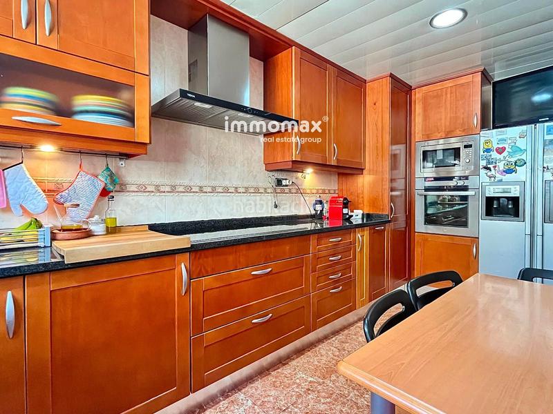 Foto 714f17e5-89a3-4c08-b8ce-29af59b1ab52. Casa a schiera con riscaldamento parcheggio in La Collada-Sis Camins Vilanova i la Geltrú