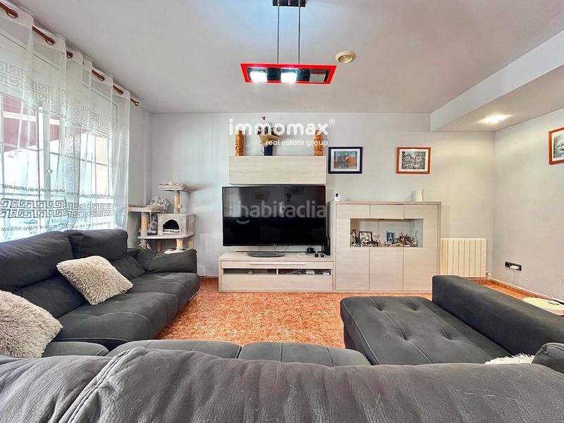 Foto 79a227d1-054c-428d-8466-918af6dd8050. Casa a schiera con riscaldamento parcheggio in La Collada-Sis Camins Vilanova i la Geltrú