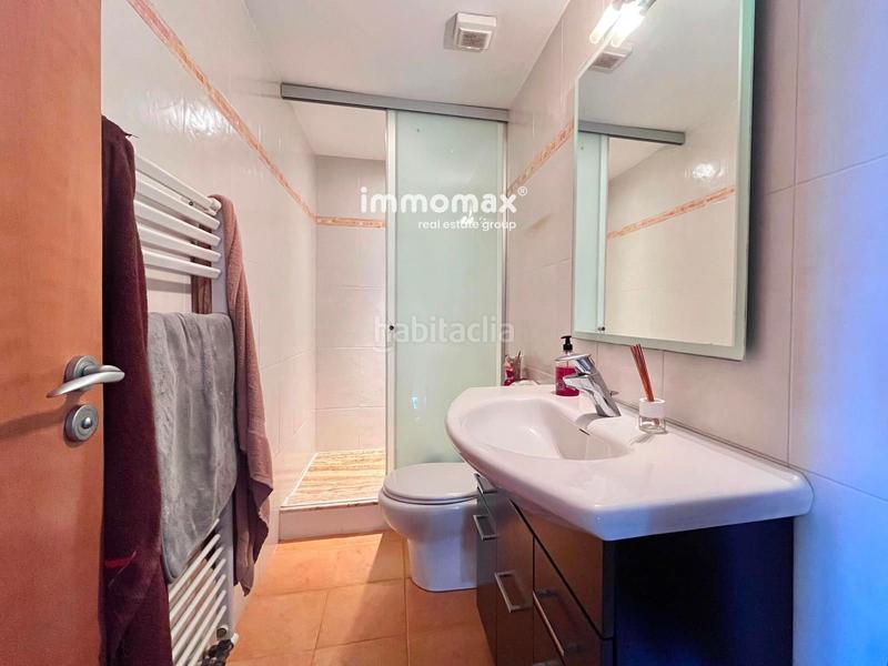 Foto a95c71f7-2d84-43df-9ce6-4093ac64ac34. Casa a schiera con riscaldamento parcheggio in La Collada-Sis Camins Vilanova i la Geltrú