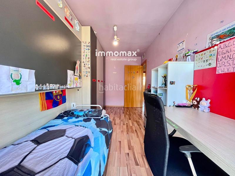 Foto e802aea8-448b-47a4-a9f3-3145f92574a3. Casa a schiera con riscaldamento parcheggio in La Collada-Sis Camins Vilanova i la Geltrú