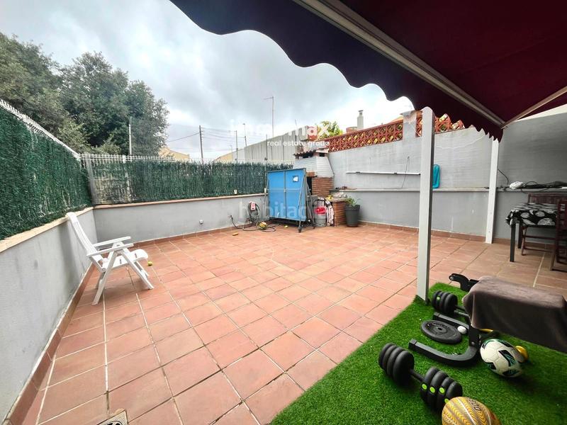 Foto ef294303-a042-4fa9-9b35-86d514c611f8. Casa a schiera con riscaldamento parcheggio in La Collada-Sis Camins Vilanova i la Geltrú