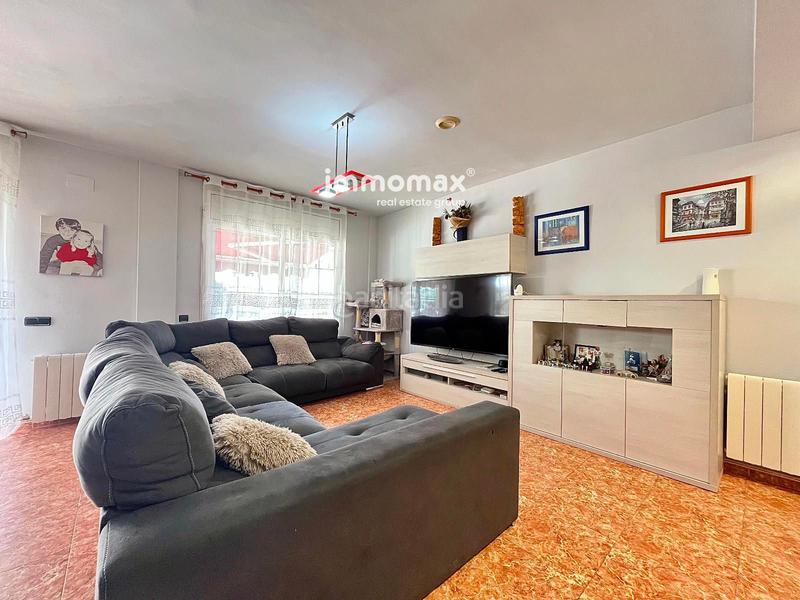 Foto f62a1a67-a3cd-4859-9d84-8654a3148bbf. Casa a schiera con riscaldamento parcheggio in La Collada-Sis Camins Vilanova i la Geltrú