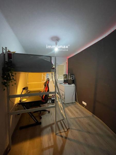 Foto 3cc8c5f5-fbe0-4faa-87fe-f8d51234d446. Pis amb calefacció aparcament a Havana Mataró