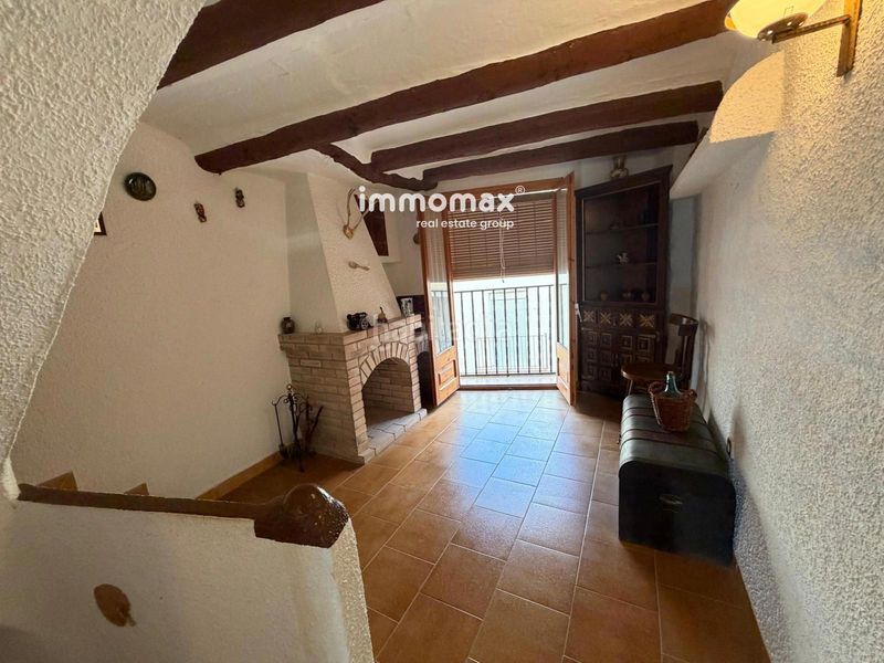 Foto a5bcfb63-3bb2-451c-861e-f639e8ed1306. Casa  en venta en Xerta
