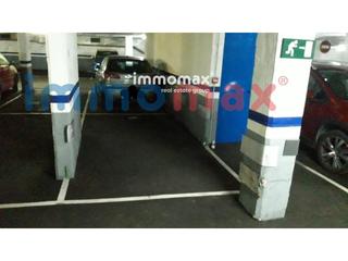 Rent Car parking  Neptu. Parking en alquiler en la vila de gràcia