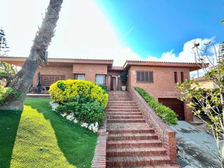 Casa a LAragai. Casa en laragai vilanova i la geltr