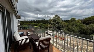 Chalet à Lliçà d´Amunt. Lliça damunt, casa en venta ideal para 2 familias.