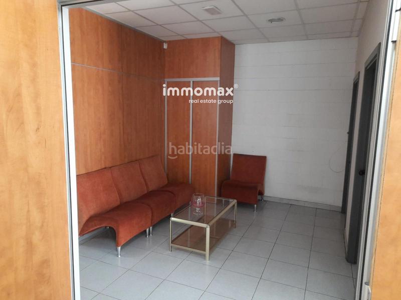 Foto cad4f9b4-94ec-495f-b273-89849c43bef9. Alquiler oficina local comercial para oficinas, listo para entrar en Mataró