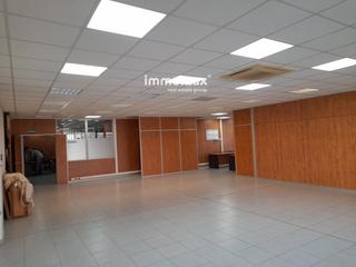 Location Bureau  Batista i roca. Local comercial para oficinas, listo para entrar