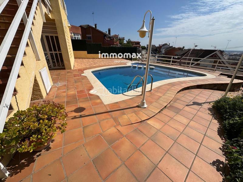 Foto 34e600da-0289-455d-b2b3-41aec147222b. Xalet amb calefacció aparcament piscina a Torrent Ballester Viladecans