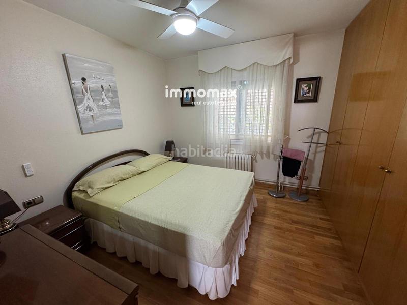 Foto a0d0235f-0791-4496-a68e-ac3b5a9f890e. Xalet amb calefacció aparcament piscina a Torrent Ballester Viladecans