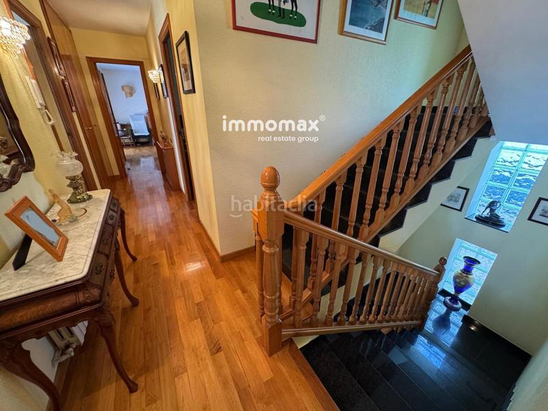 Foto c1046710-d980-4f62-89f7-629b4111a75c. Xalet amb calefacció aparcament piscina a Torrent Ballester Viladecans