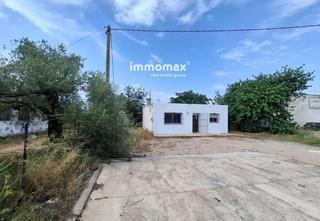 Xalet  Collades. Chalet en venta en amposta para reformar