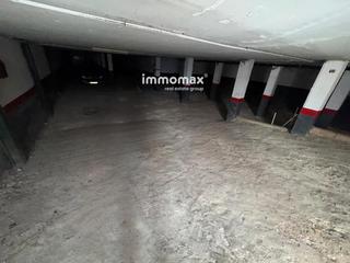 Aparcament cotxe a Can Vinader. Castelldefels local en venta