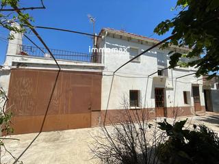 Chalet  105. Chalet en venta en bitem con agua del pueblo y luz electrica