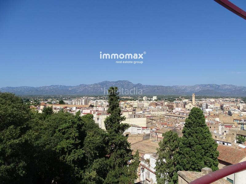 Foto 1c080cd0-3d43-4614-a3b3-f0640f682aa5. Casa a Centre Tortosa