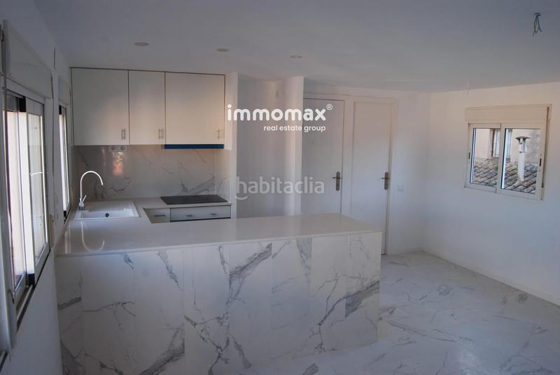 Foto 930a237a-d1f1-4068-b89f-fc42ebd96234. Casa a Centre Tortosa