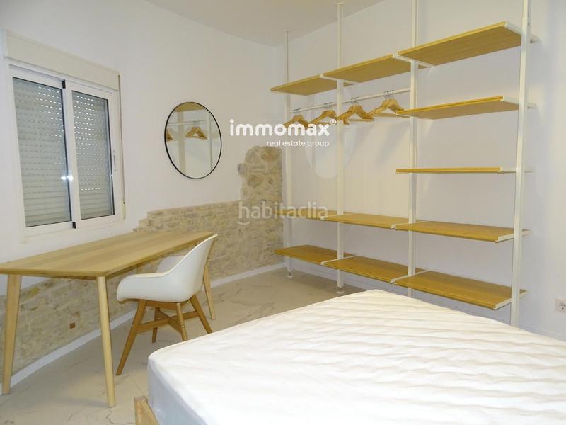 Foto 9d247601-6141-42fe-b2b4-0a80f4d88b22. Casa a Centre Tortosa