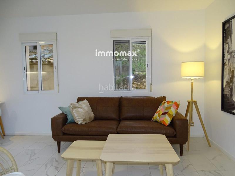 Foto f0706536-8d2f-41f0-a67e-fd44f85ab739. Casa a Centre Tortosa