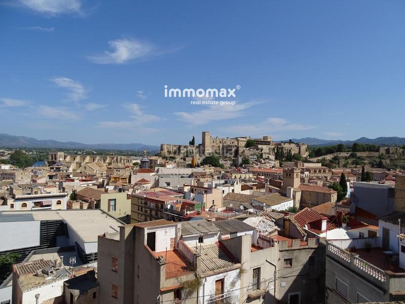 Foto fcf34c52-3e0e-4fa5-b72b-3666377ee7a9. Casa a Centre Tortosa