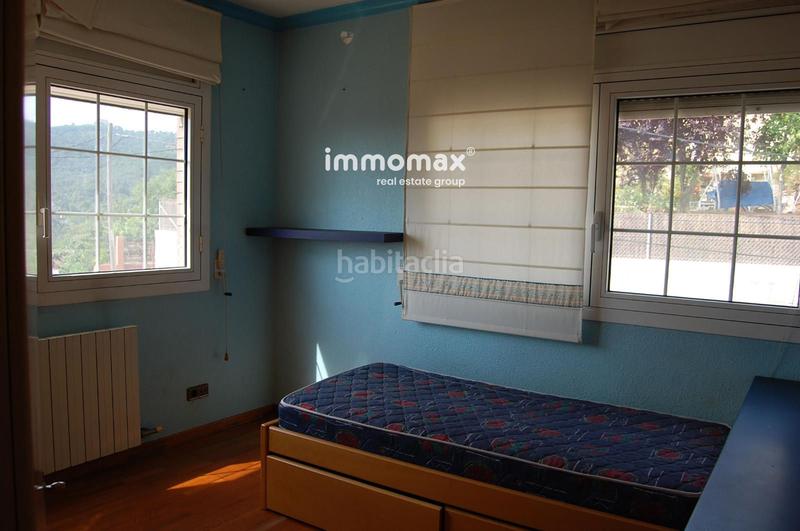 Foto f27186d1-1f32-49f4-a971-901d97e2f84c. Casa amb calefacció aparcament piscina a Marianao Sant Boi de Llobregat