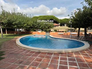 Attique à Gava Mar. Gavà mar apartamento en venta en primera linea de mar