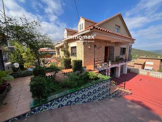Casa en Santa Coloma de Cervelló. Santa coloma de cervello espectacular casa a la venta