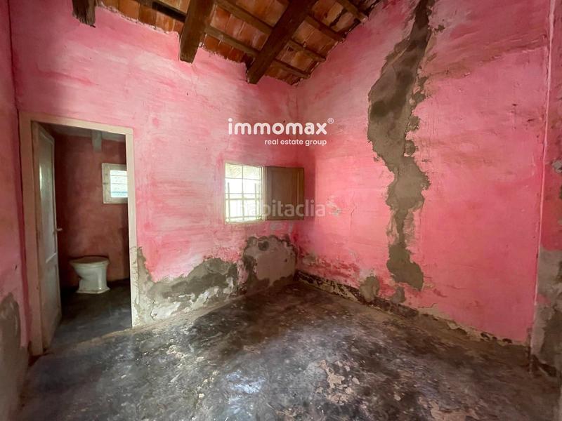 Foto 3d2ad7a3-5ed5-4610-8da3-c457a3eca485. Terreny residencial a Centre Tortosa