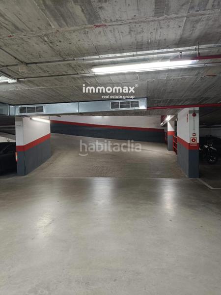 Foto a57e77cf-84a1-4c3c-9bfa-9c00798eb90e. Aparcament cotxe a La Plana Esplugues de Llobregat