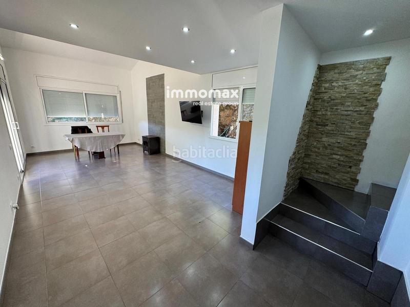 Foto 8d0978c6-0051-4dd3-a064-675eff94d4ce. Chalet casa en venta en Vallirana