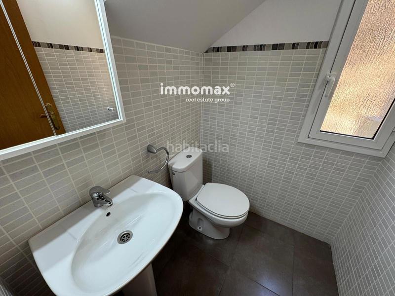 Foto c63e7234-a7df-403b-a01d-13518a7d0bce. Chalet casa en venta en Vallirana