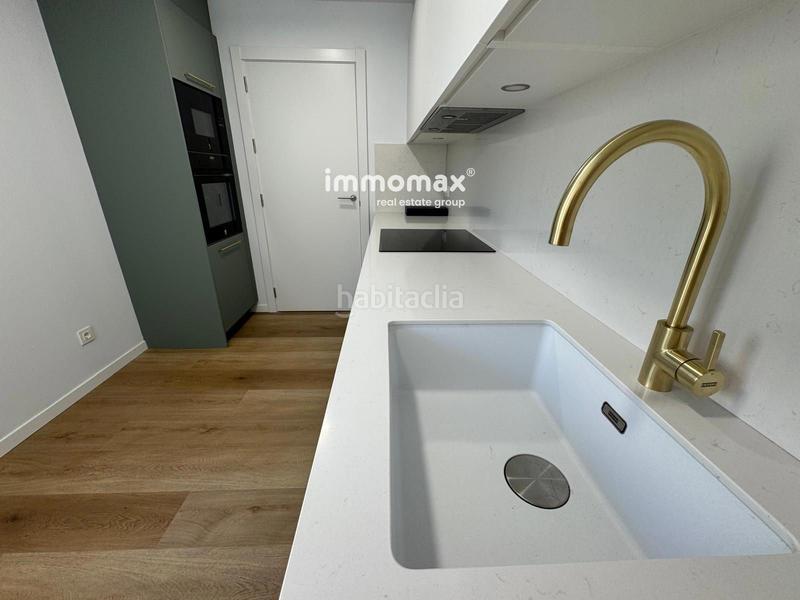 Foto 66941182-a453-4626-b5ab-7f003931997b. Location appartement avec chauffage parking dans Eixample Sud - La Barceloneta Prat de Llobregat (El)