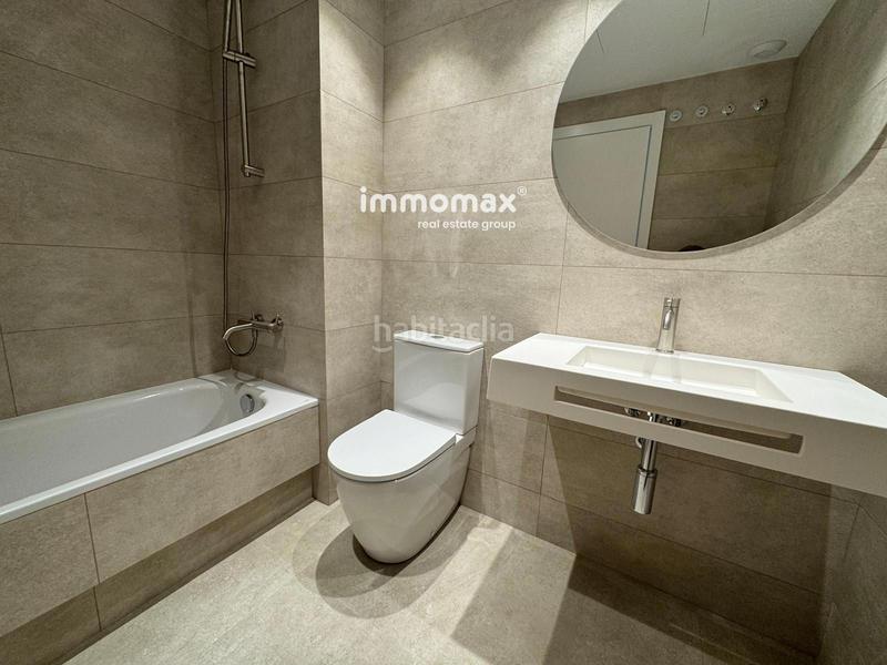 Foto ea5561b4-9e29-4042-b0b3-9c0553427fa9. Location appartement avec chauffage parking dans Eixample Sud - La Barceloneta Prat de Llobregat (El)