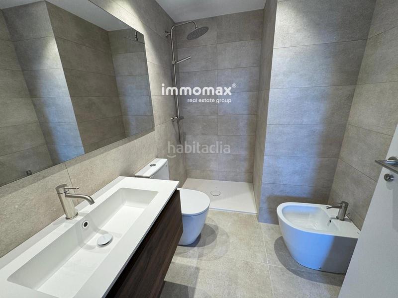 Foto 5e3cf411-37b4-49b8-b029-3c2dfa215afb. Rent flat with heating parking in Eixample Sud - La Barceloneta Prat de Llobregat (El)