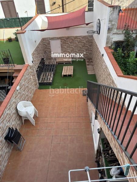 Foto b03b615c-3b65-43c5-b998-3b45504b080a. Casa con riscaldamento parcheggio in Centre Sant Boi de Llobregat
