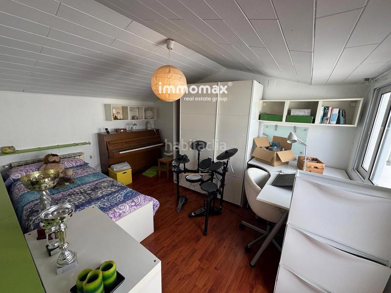 Foto ba546efa-a1ad-4518-908e-6ff0533ecd9c. Casa con riscaldamento parcheggio in Centre Sant Boi de Llobregat