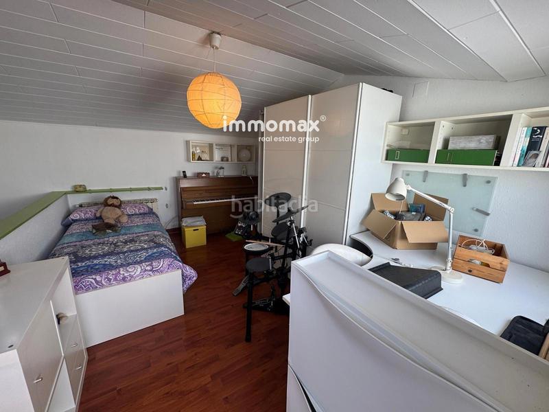 Foto f747e564-029b-4942-a7ed-25202a5eb108. Casa con riscaldamento parcheggio in Centre Sant Boi de Llobregat