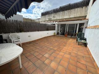 Dúplex a Vinyets-Molí Vell. Sant boi amplio dúplex en venta con terrazas