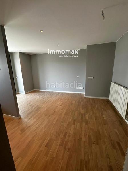 Foto 11408feb-0dad-4e2e-b3aa-adbf0763842b. Location appartement avec parking piscine dans Gorg Badalona