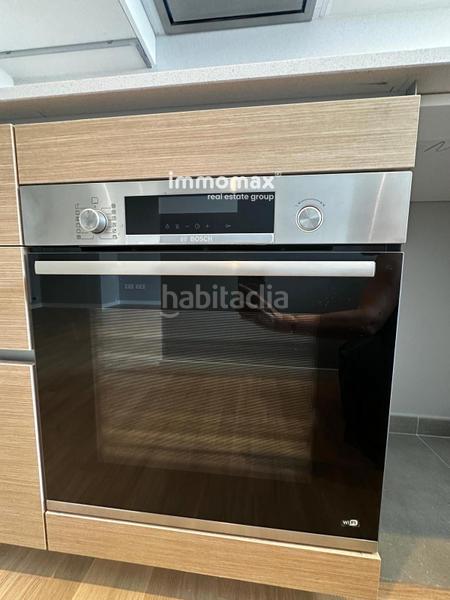 Foto b5d46ae4-7632-455f-b40f-8e9cc45b9d8c. Location appartement avec parking piscine dans Gorg Badalona