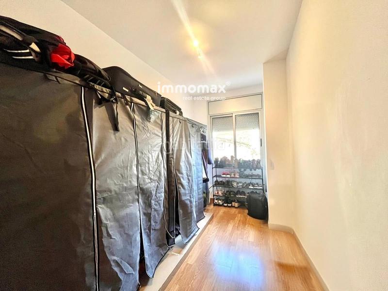 Foto 9a6a6ff8-ee20-421e-8e54-8bbe8b0f7e42. Flat with heating parking in Centrevila Vilanova i la Geltrú